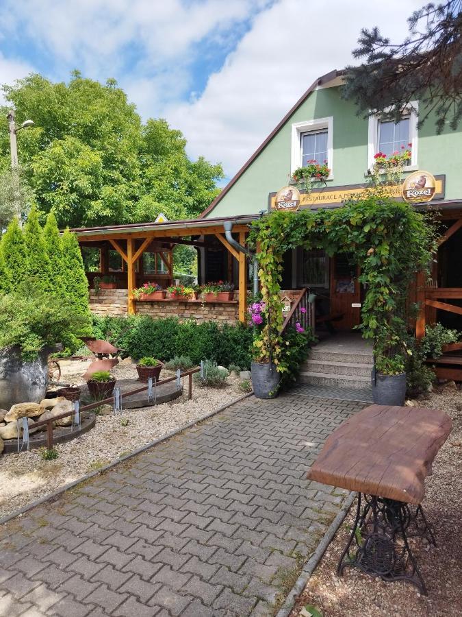 Restaurace A Penzion U Kuliku Raspenava المظهر الخارجي الصورة